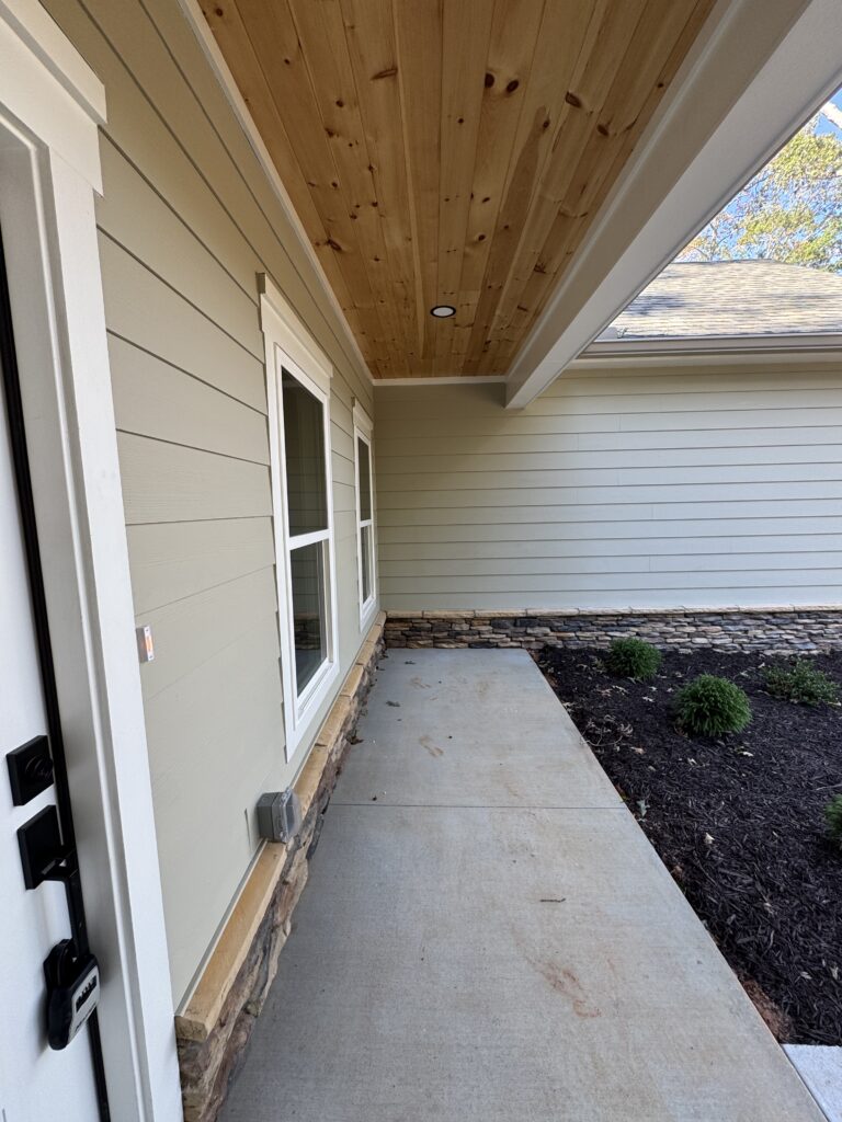 The Refuge Home 13