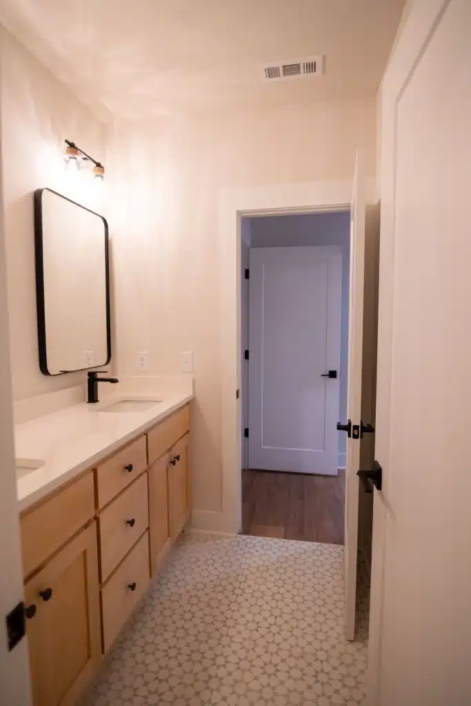 The Radiant Home 14