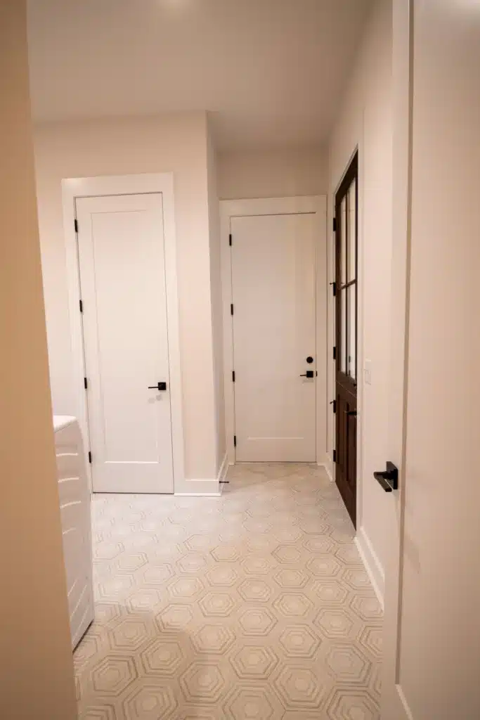 The Radiant Home 80